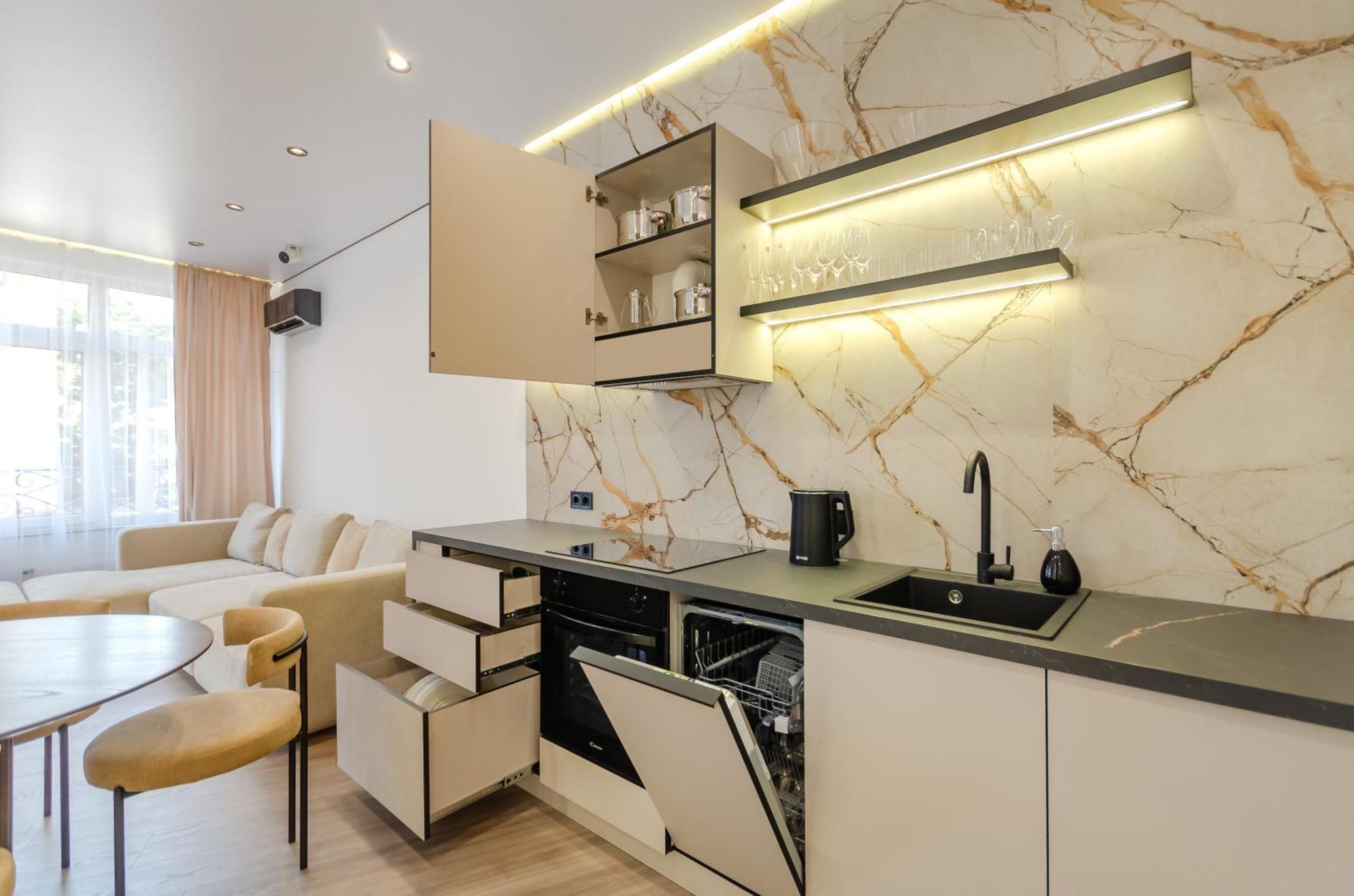 Petrovdom 02-76b Luxury Living In Rc Pechersk Plaza, Mykhaila Boichuka 19-а Київ