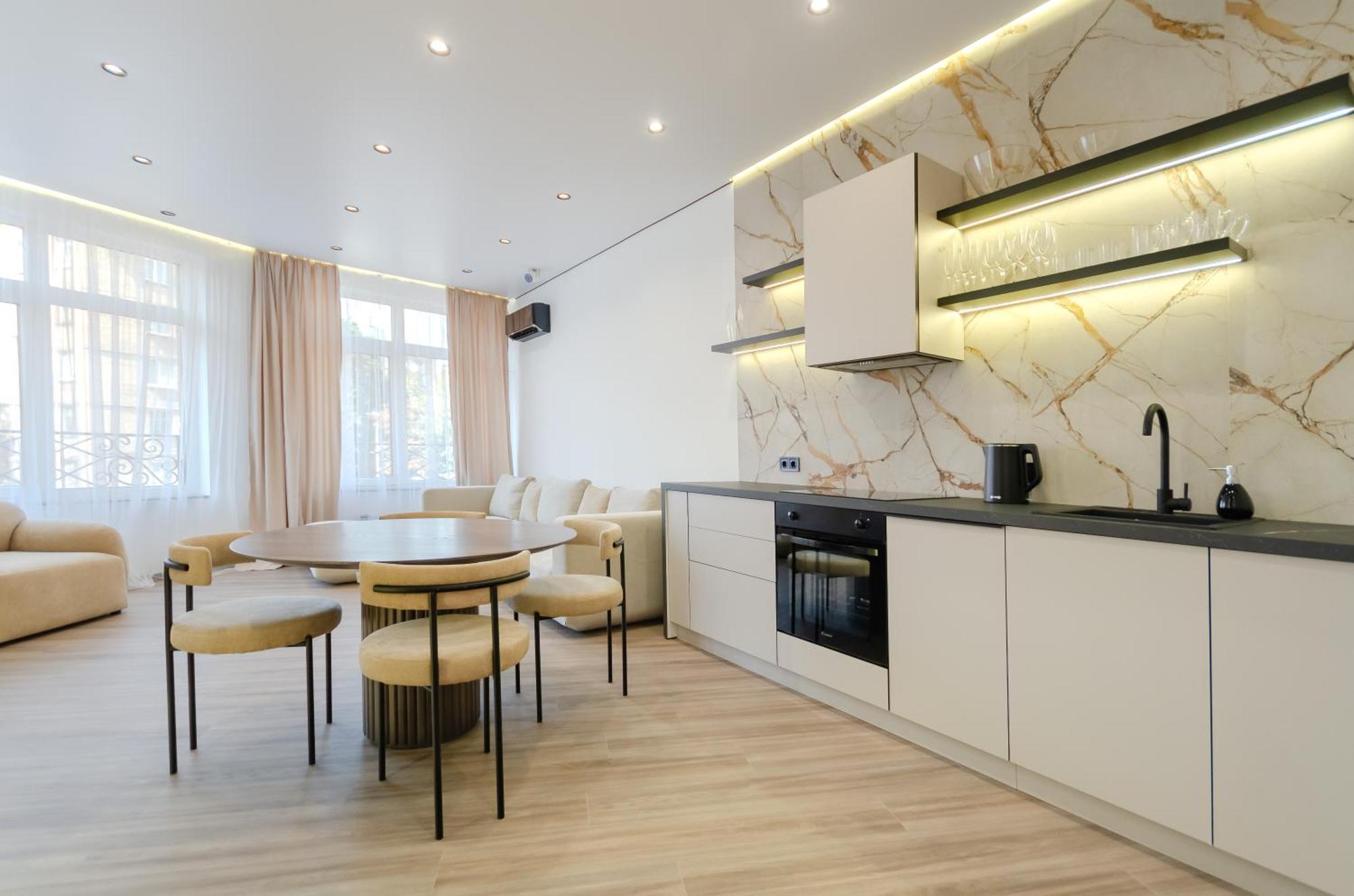 דירה Petrovdom 02-76b Luxury Living In Rc Pechersk Plaza, Mykhaila Boichuka 19-а קייב