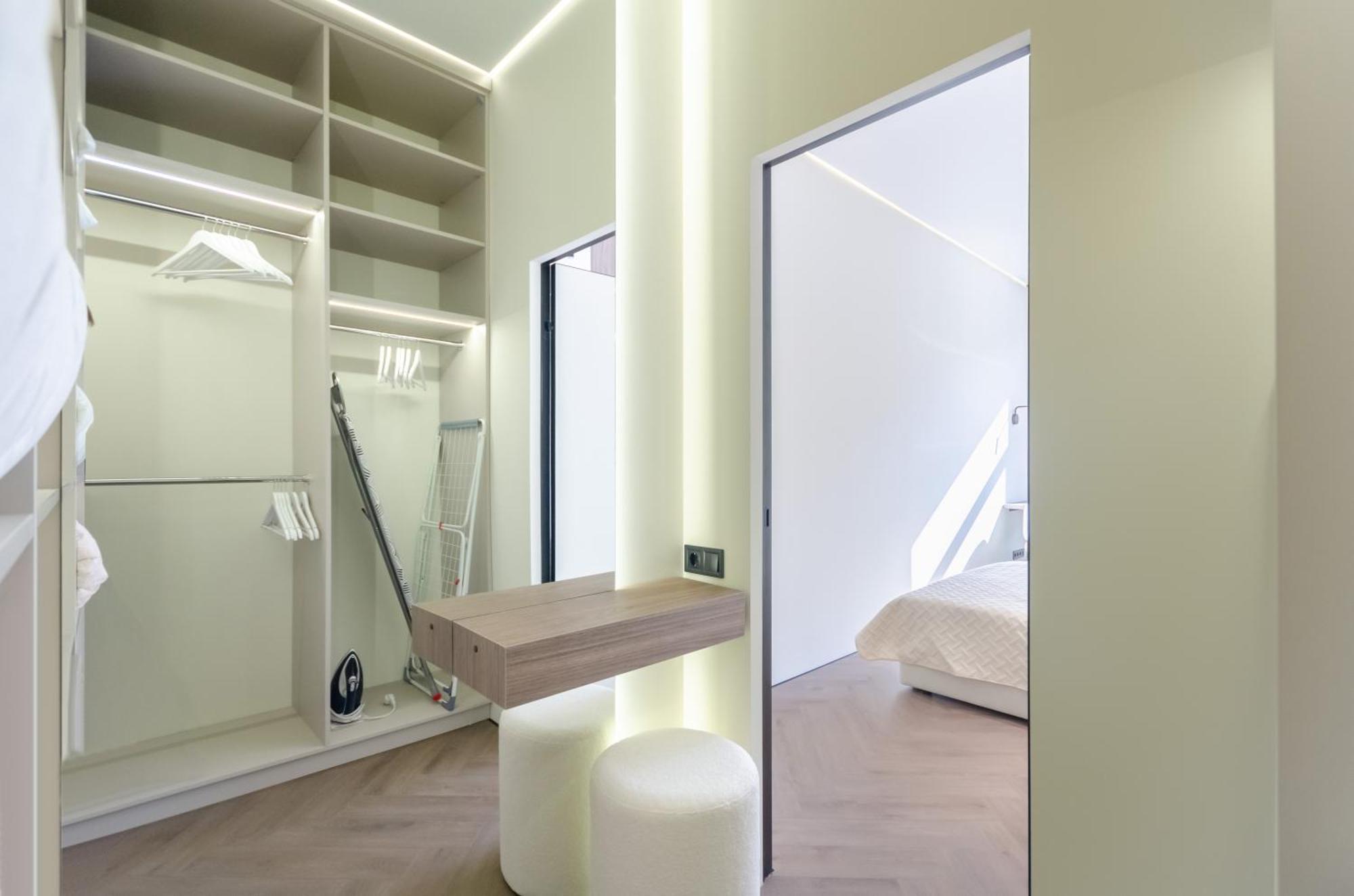 Petrovdom 02-76b Luxury Living In Rc Pechersk Plaza, Mykhaila Boichuka 19-а