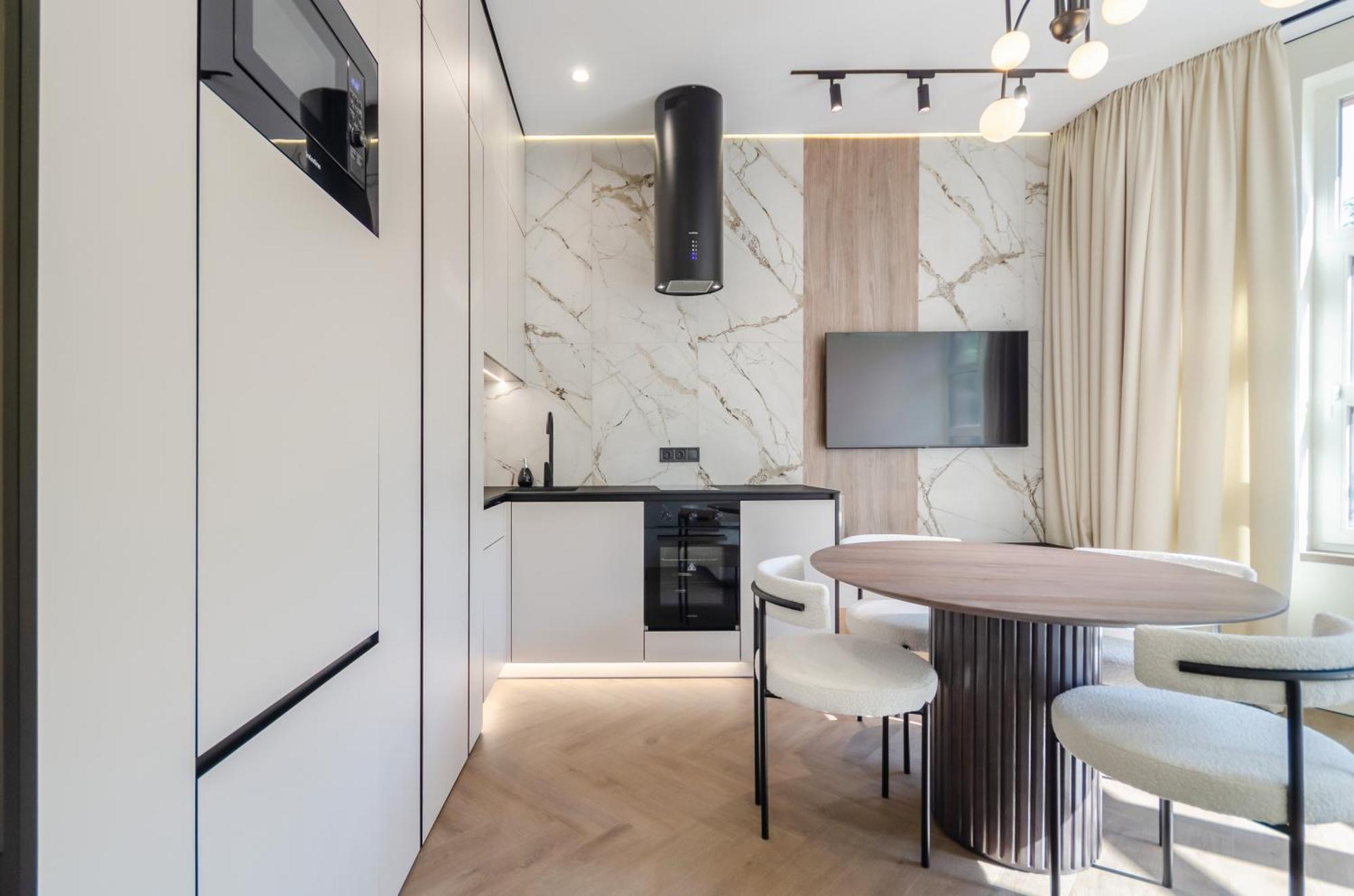 Petrovdom 02-76b Luxury Living In Rc Pechersk Plaza, Mykhaila Boichuka 19-а